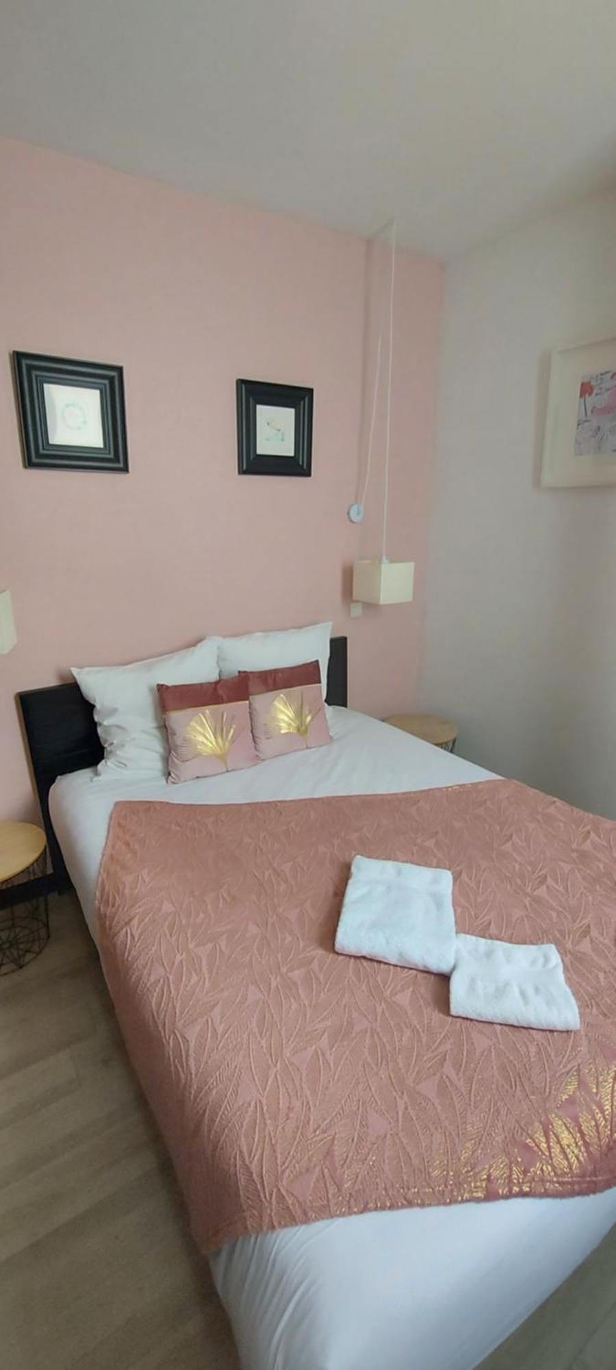 רויאן Hotel La Croisette & Restaurant Bistrot Gantier En Centre Ville מראה חיצוני תמונה